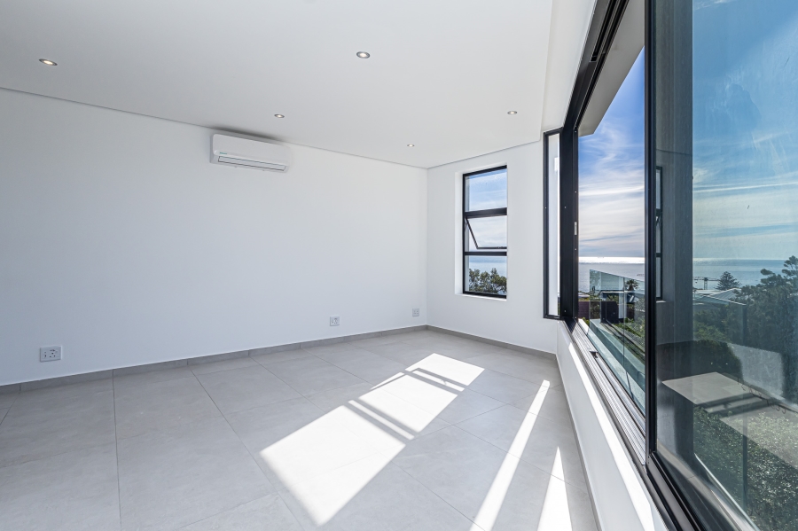 To Let 3 Bedroom Property for Rent in Camps Bay Western Cape